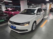 Volkswagen Sagitar 2013