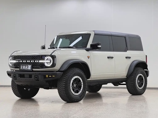 Ford Bronco 2024