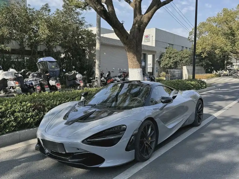 McLaren 720S