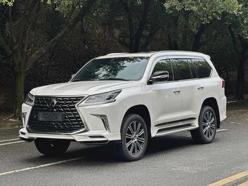 Lexus LX 2022