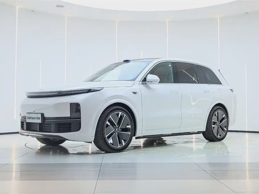 Li Auto L8 2025