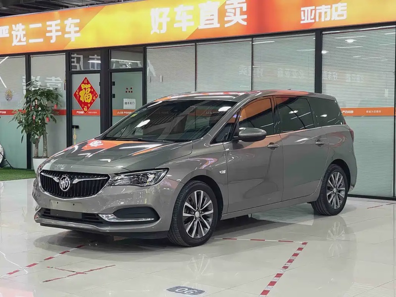 Buick GL6