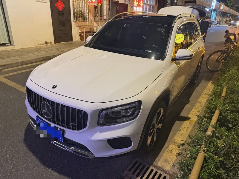 Mercedes-Benz GLB-Class