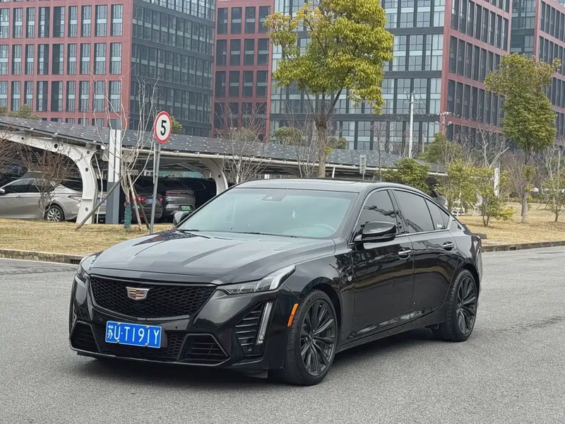 Cadillac CT5