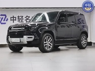 Land Rover Defender 2024