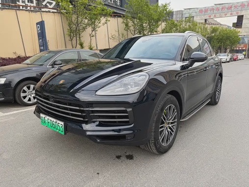 Porsche Cayenne 2023