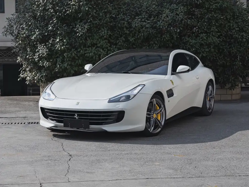 Ferrari GTC4Lusso