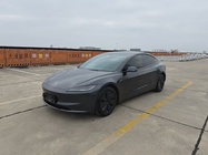 Tesla Model 3 2025