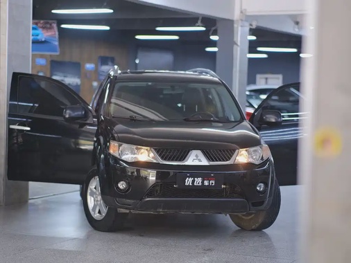 Mitsubishi Outlander 2009