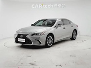 Lexus ES 2023