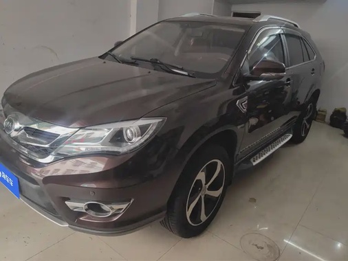BYD S7 2015