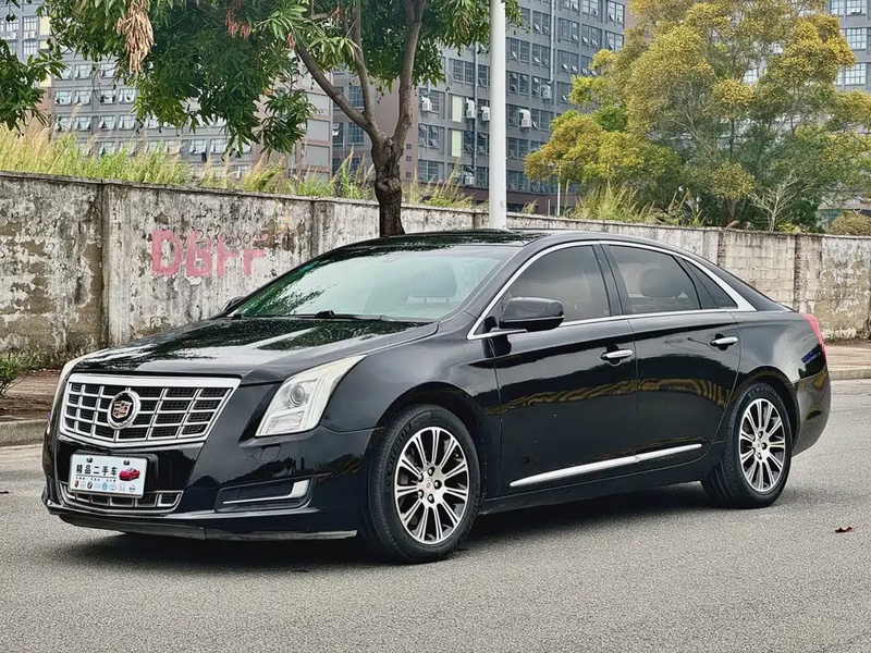 Cadillac XTS