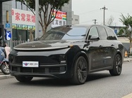 Li Auto L8 2025