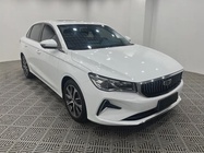 Geely Emgrand 2022