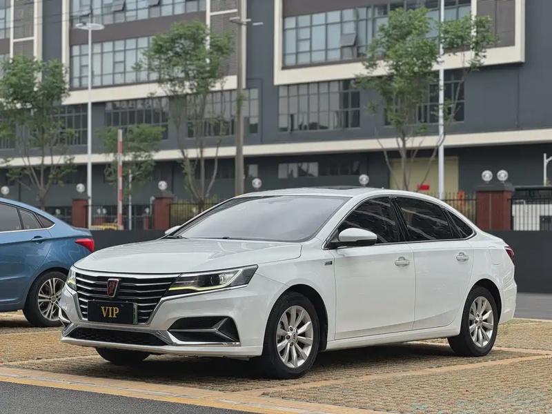 Roewe i6