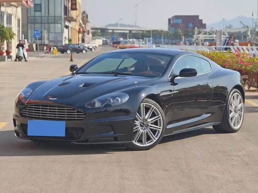 Aston Martin DBS 2010