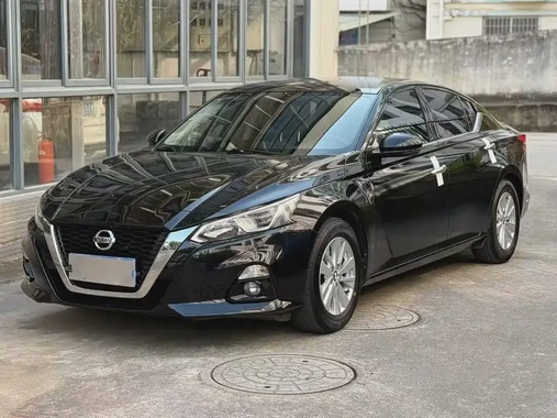 Nissan Teana 2022
