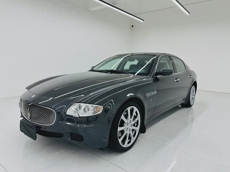 Maserati Quattroporte