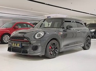MINI Other 2019