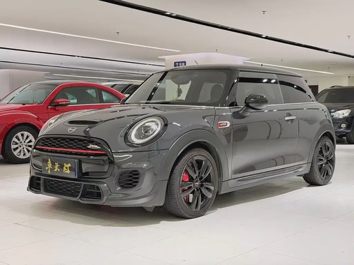 MINI Other 2019
