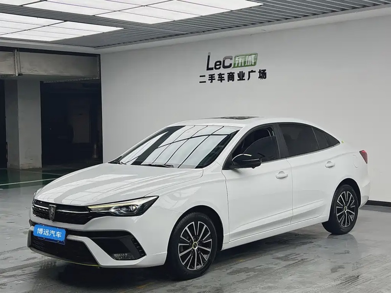 Roewe i5