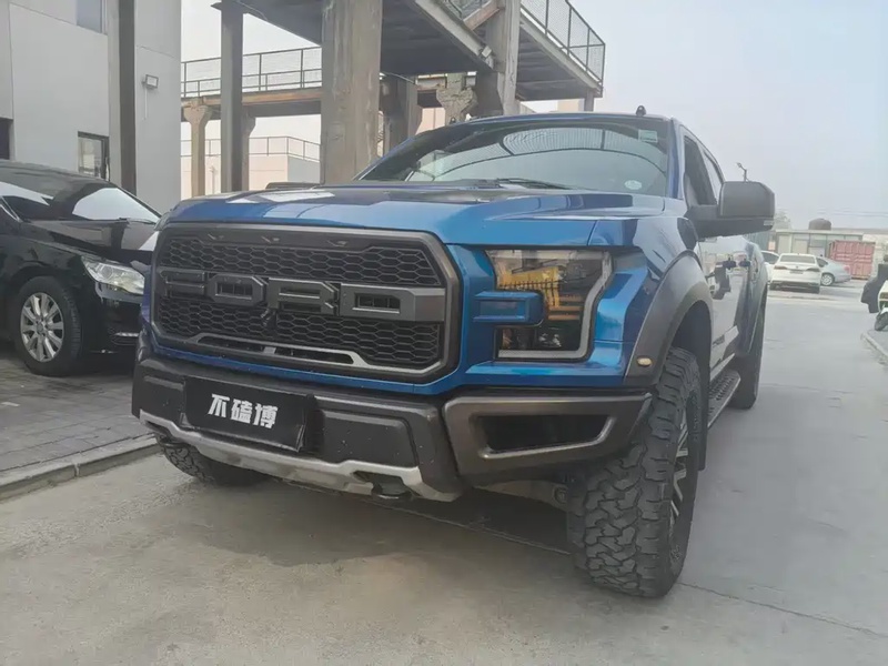 Ford F-150 Raptor