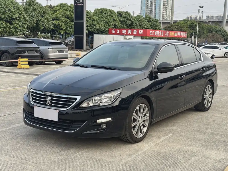 Peugeot 408