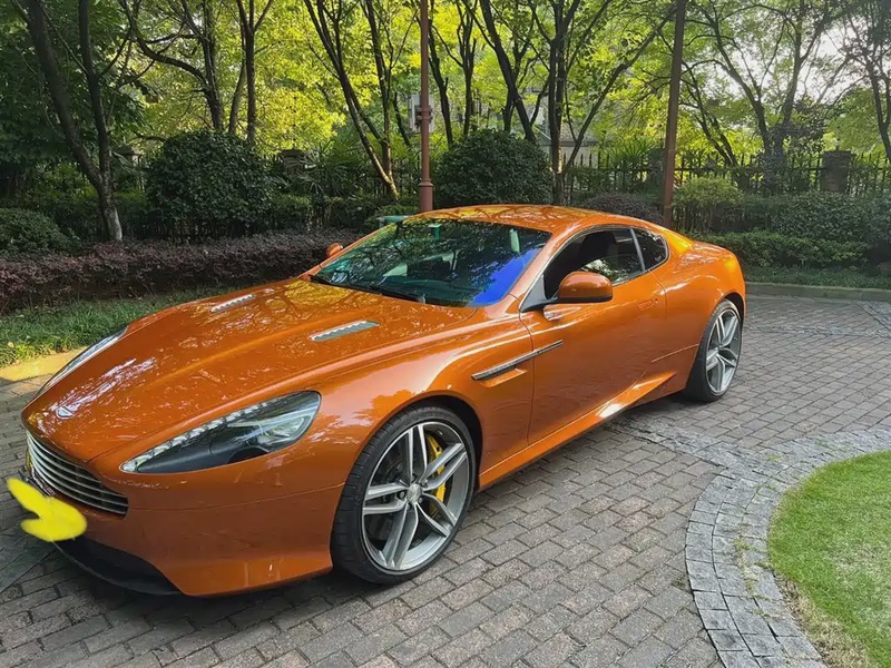 Aston Martin Vantage