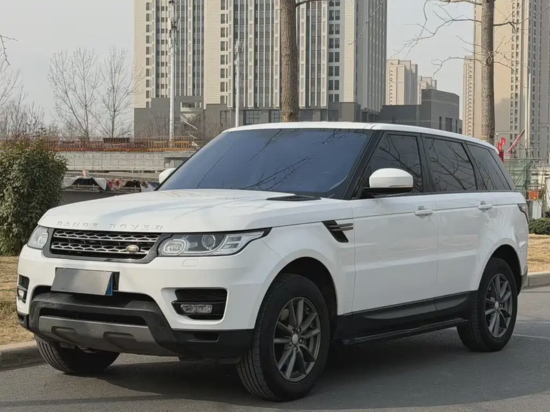 Land Rover Sport