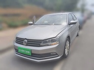 Volkswagen Sagitar 2015