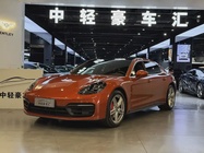 Porsche Panamera 2023