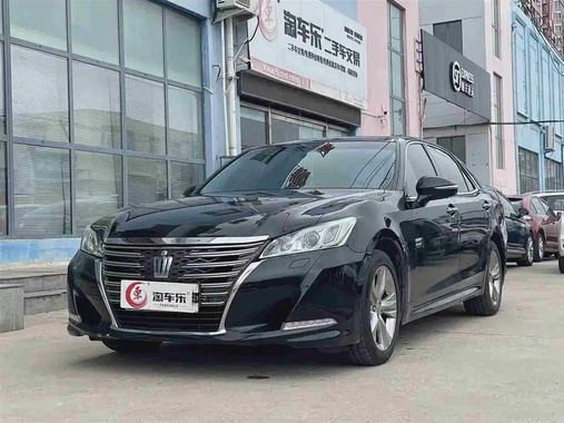 Toyota Crown 2017
