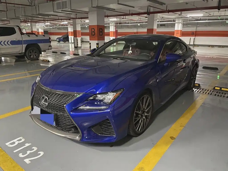 Lexus RC