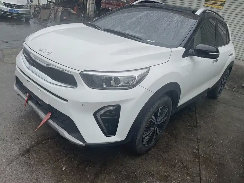 Kia KX1