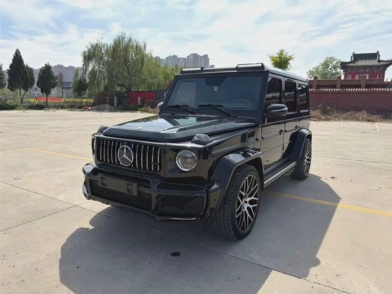 Mercedes-Benz G-Class
