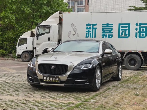 Jaguar XJ 2013