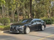 Lexus ES 2016