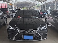 Lexus ES 2021