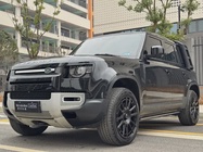 Land Rover Defender 2021