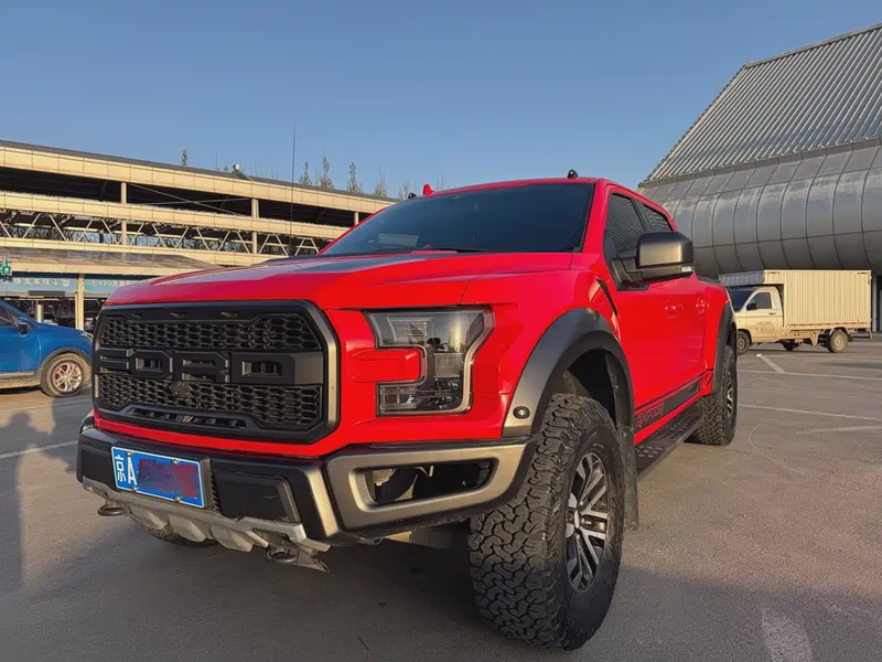 Ford F-150 Raptor