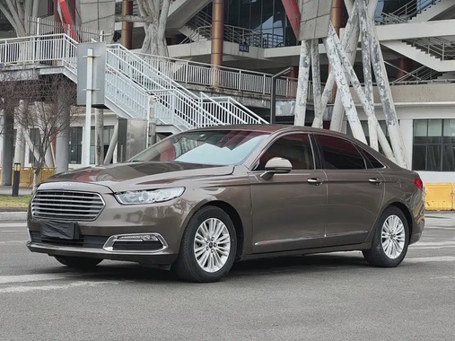 Ford Taurus 2016