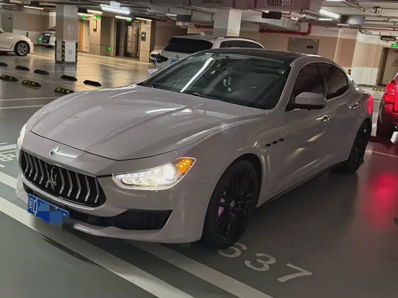 Maserati Ghibli