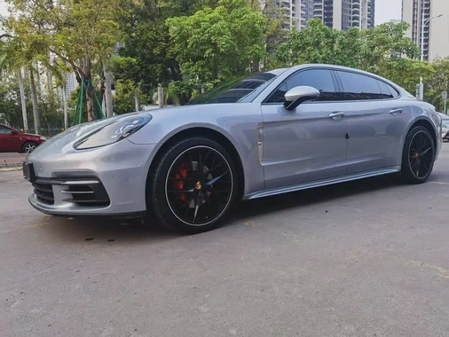 Porsche Panamera 2020