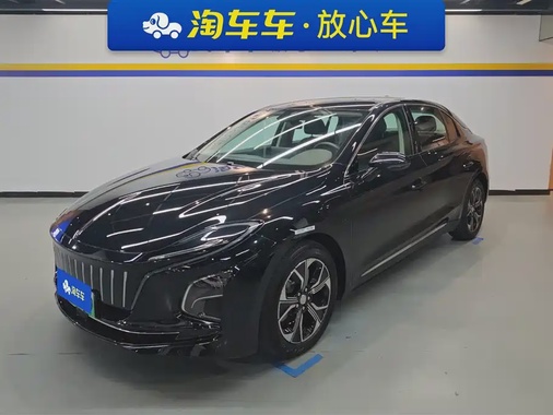 Hongqi E-QM5 2024