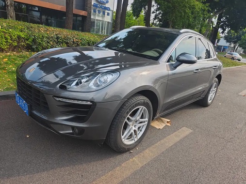 Porsche Macan 2016