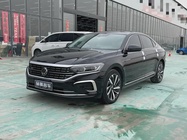 Volkswagen Passat 2023