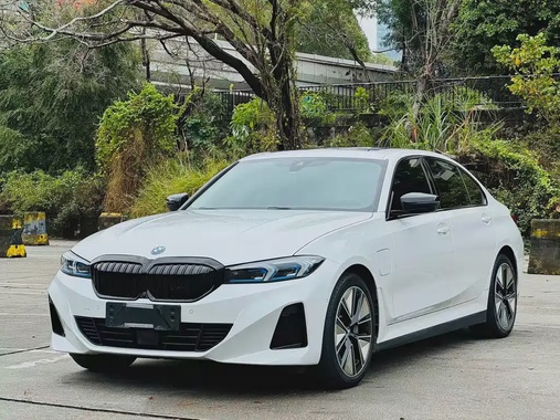 BMW i3 2024