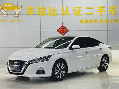 Nissan Teana 2022