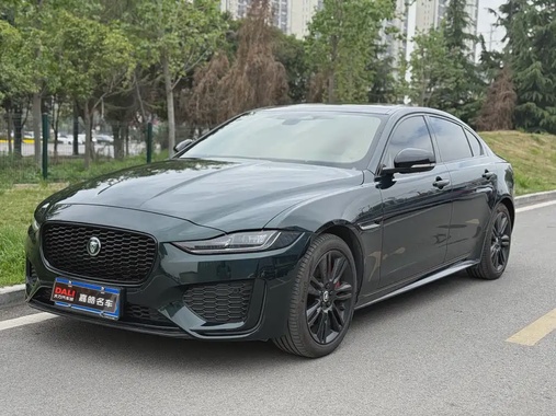 Jaguar XE 2025