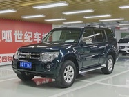 Mitsubishi Pajero 2014